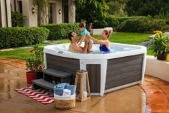 Happy 25 Lounge - 5 Person Hot Tub -Pooly Shop happy 021 pop