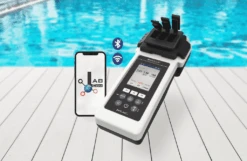 Pool Lab 2.0 Photometer Electronic Water Tester -Pooly Shop poollab 2 composition handy bt